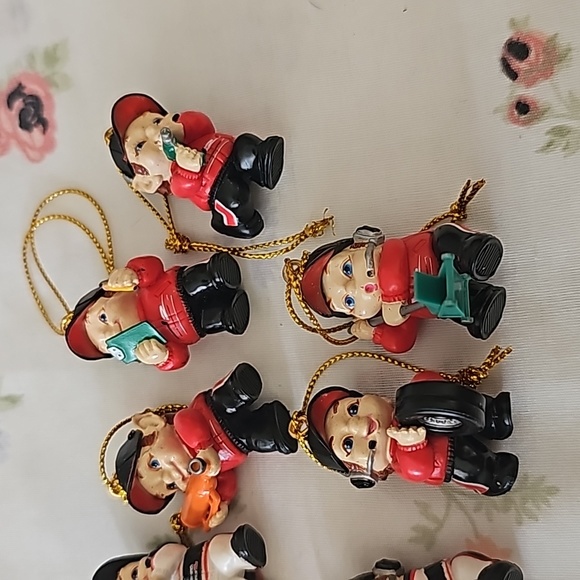 Earnhardt Senior and Jounior Pitt Crew Christmas Ornaments - Picture 3 of 3